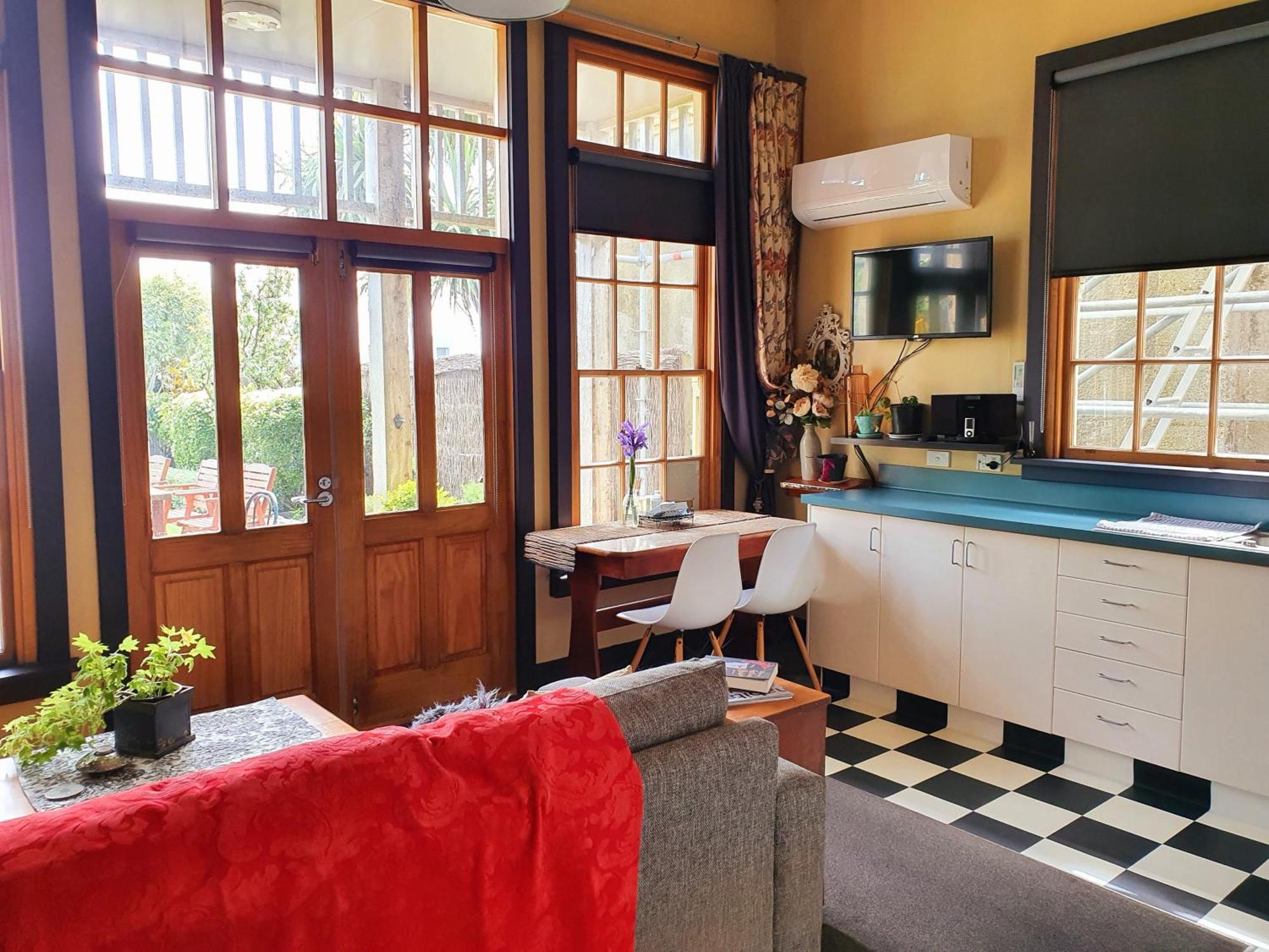 La Riviera Guesthouse Riverton 外观 照片